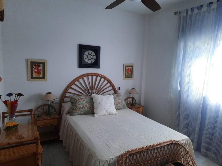 נובו סנקטי פטרי Amplio Apartamento En La Barrosa מראה חיצוני תמונה